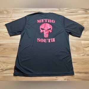 USMC Black Tee with Punisher Red Skull Graphic Medium Metro South